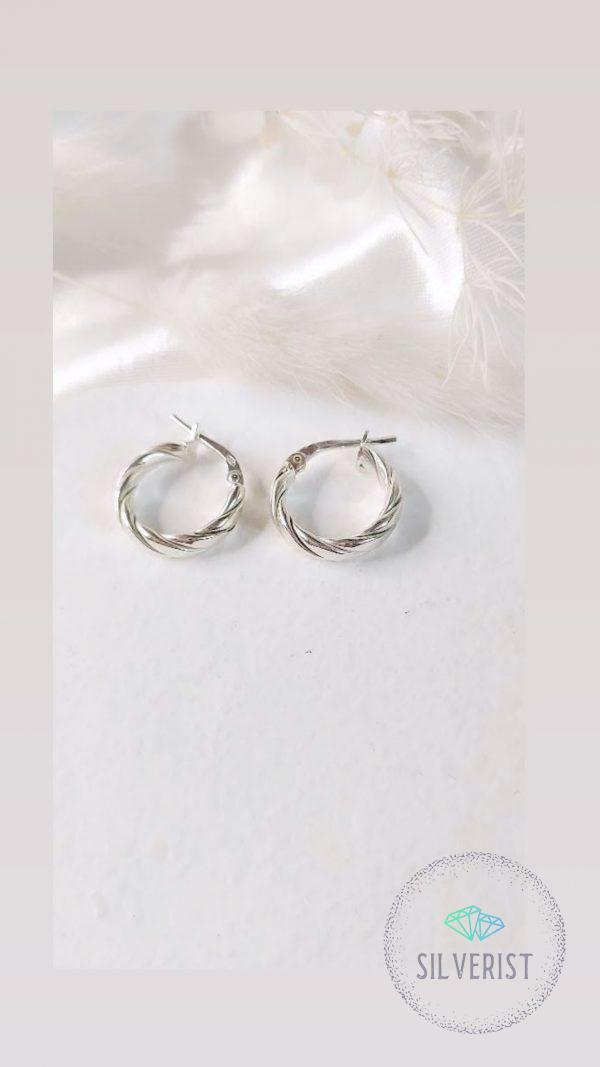 A7F821E2-7AD6-40F1-96D6-7684A495050A