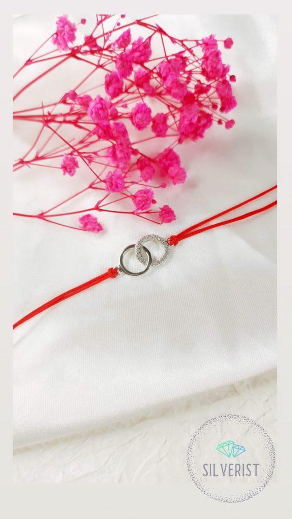 4BC1F19A-AACC-41E1-B691-2A8014FE6569